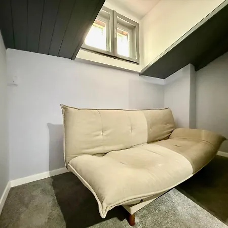 Clucerului Boutique House شقة